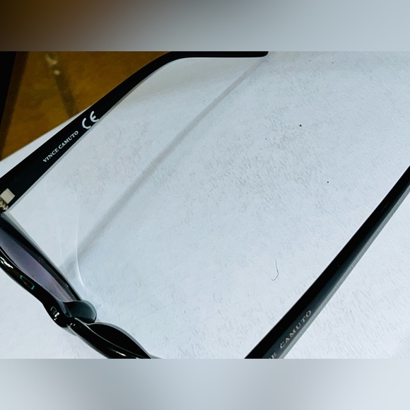 Vince Camuto Black Oversized Sunglasses - Picture 10 of 10